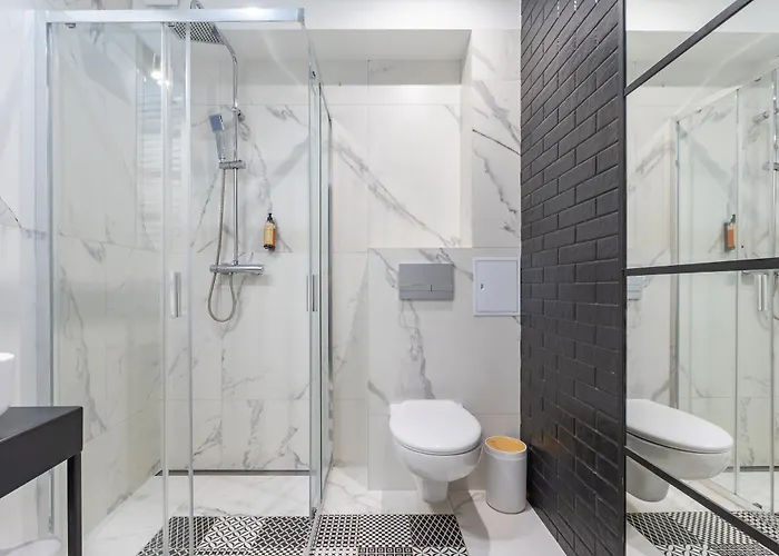 Glow - Chlebnicka, Old Town & Neptun Fontanna * Gdansk