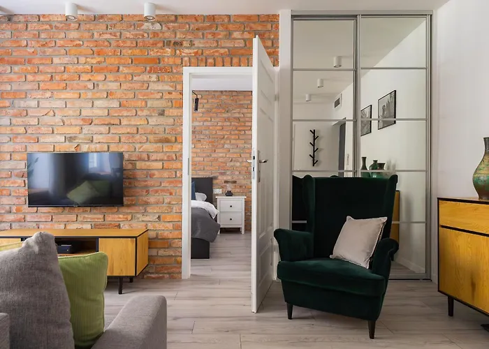 Glow - Chlebnicka, Old Town & Neptun Fontanna Gdansk